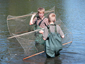 Beim Fischen mit Bungen